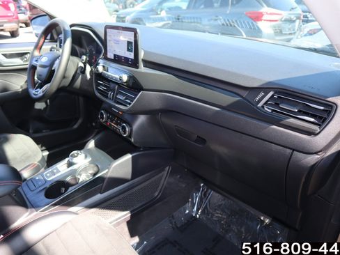 Used 2022 Ford Escape SEL w/ SEL Stealth AWD Package image 22