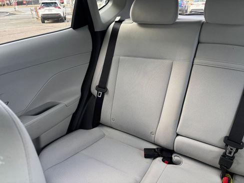 Used 2025 Hyundai Kona SEL image 35