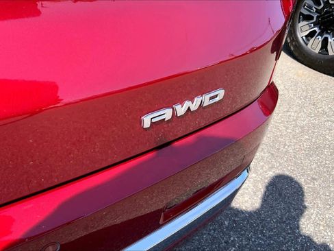 Used 2020 GMC Acadia Denali AWD/4WD image 32