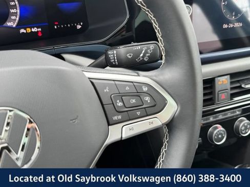 Certified 2023 Volkswagen Taos SE w/ Panoramic Sunroof Package AWD/4WD image 40