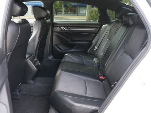 Used 2021 Honda Accord Sport image 21