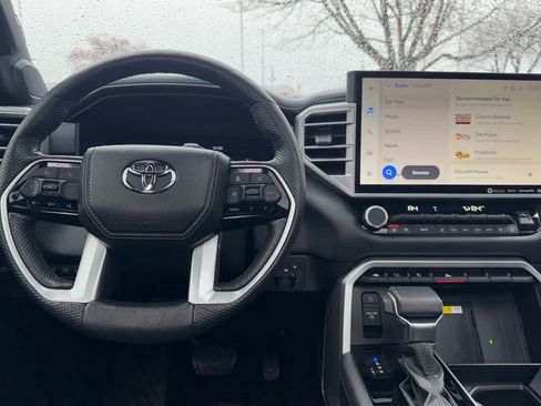 Used 2024 Toyota Tundra Platinum image 14