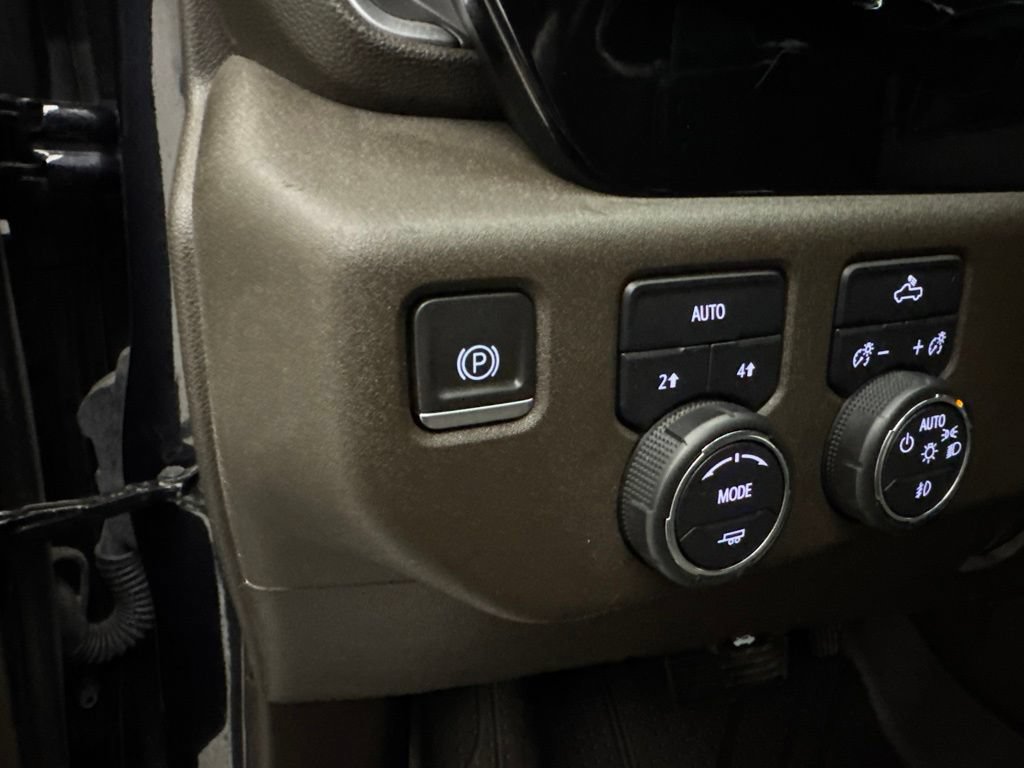 Used 2023 Chevrolet Silverado 1500 RST w/ Convenience Package II AWD/4WD image 23