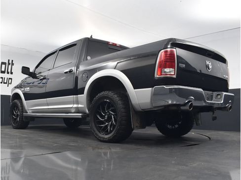 Used 2016 RAM 1500 Laramie w/ Convenience Group AWD/4WD image 20