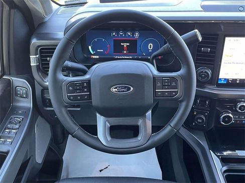 New 2025 Ford F250 Lariat w/ Lariat Ultimate Package image 8