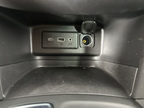 Used 2022 Chevrolet Equinox LT image 25