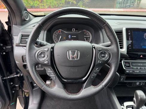 Used 2017 Honda Ridgeline Black Edition image 20