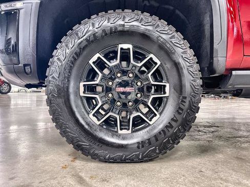 Used 2026 GMC Sierra 2500 AT4X AWD/4WD image 12
