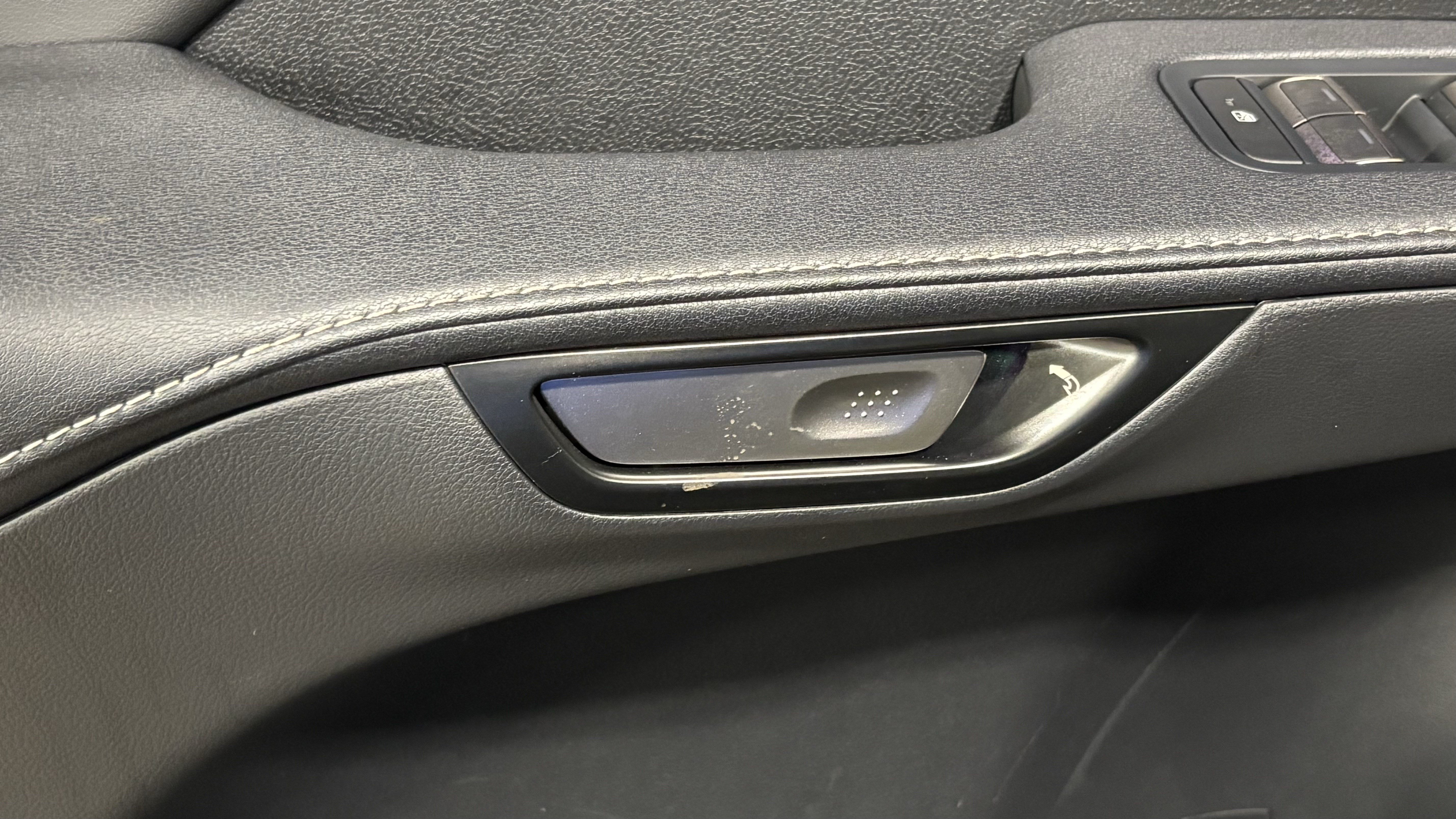 New 2026 Lexus RX 350h AWD/4WD image 15