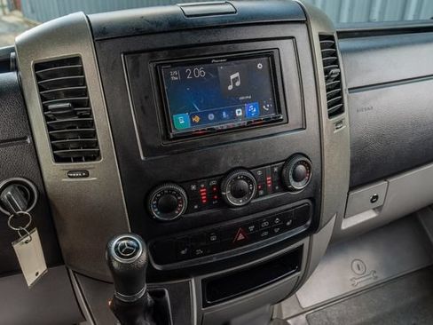 Used 2016 Mercedes-Benz Sprinter 2500 image 26