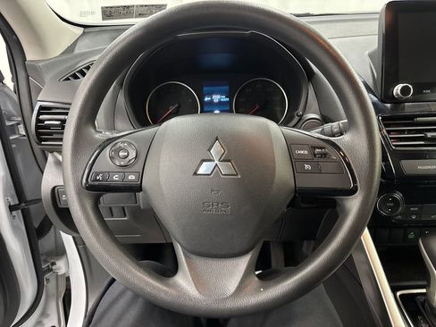 Used 2023 Mitsubishi Eclipse Cross LE AWD/4WD image 14