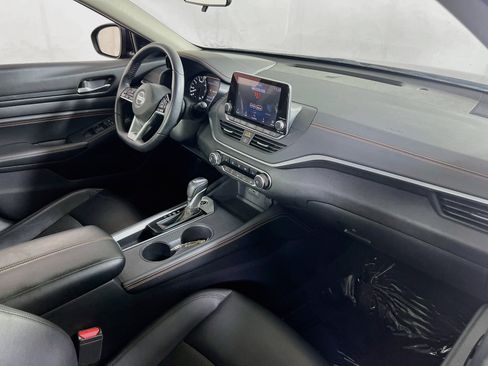 Used 2019 Nissan Altima 2.5 SR w/ SR Premium Package FWD image 28