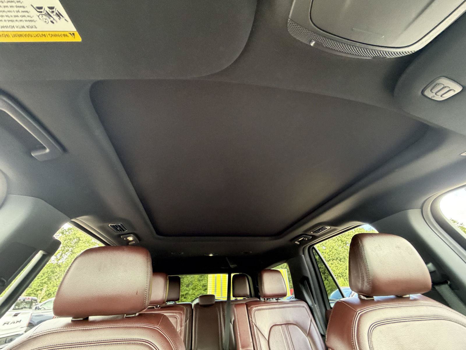 Used 2024 Ford Expedition Limited RWD image 22