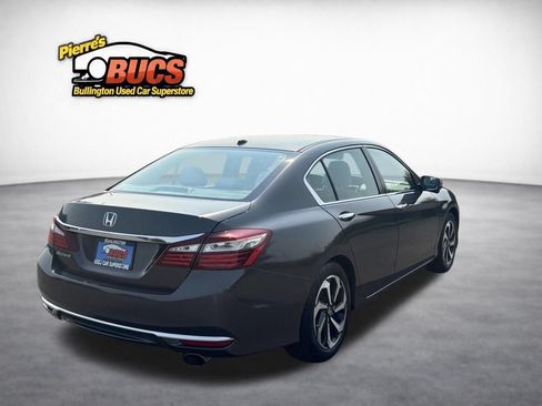 Used 2016 Honda Accord EX image 5