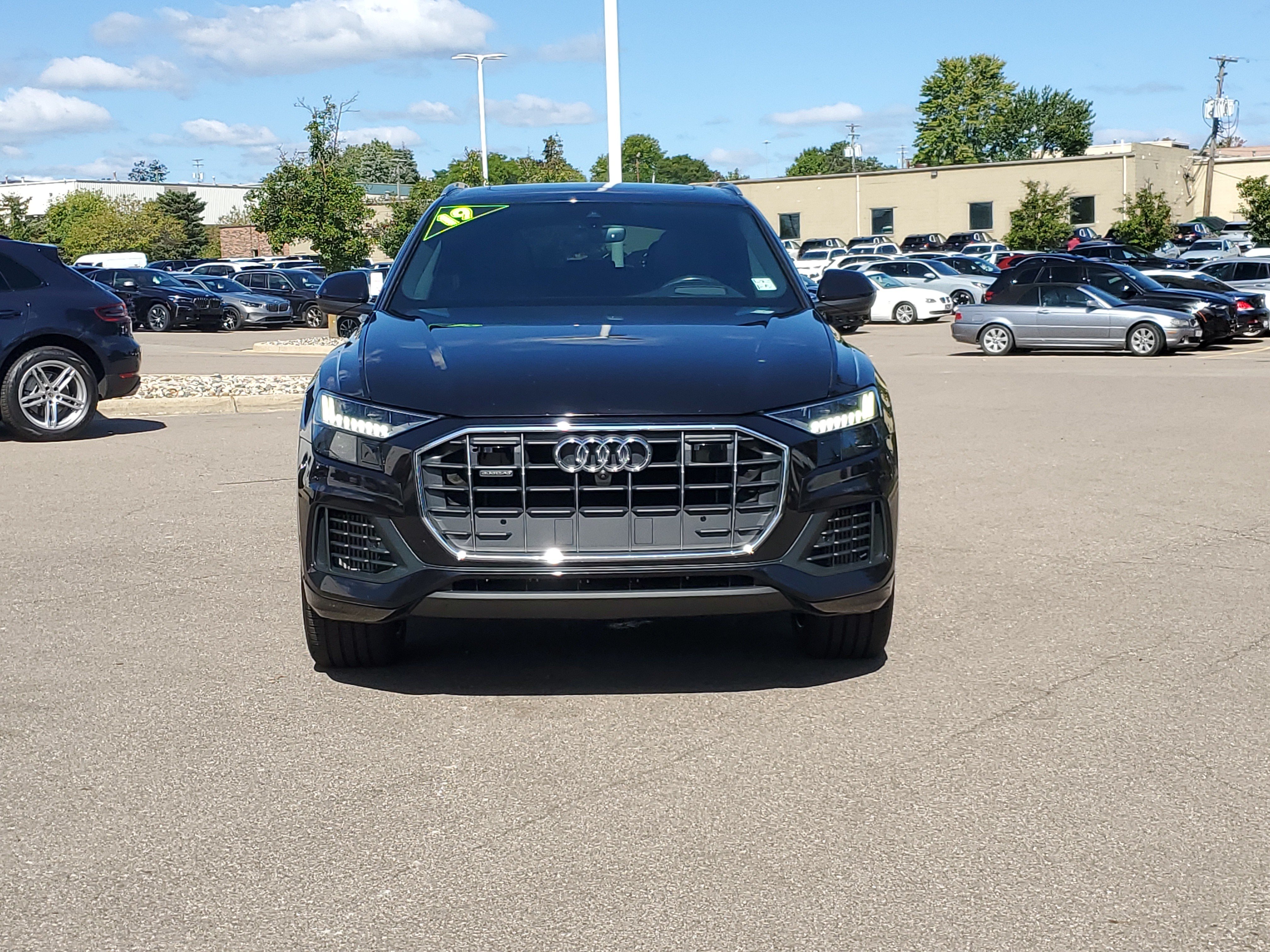 Used 2019 Audi Q8 Prestige w/ Towing Package AWD/4WD image 8