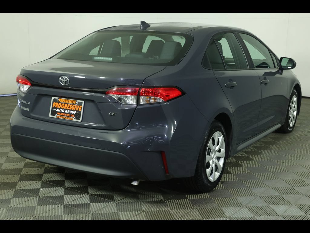 Used 2025 Toyota Corolla LE FWD image 13