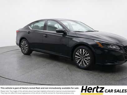 Used 2025 Nissan Altima 2.5 SV