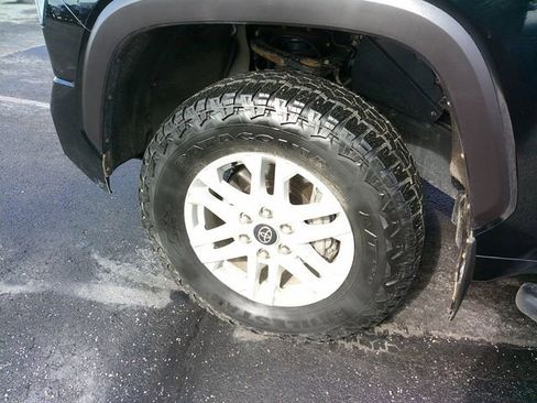 Used 2022 Toyota Tundra SR5 image 10