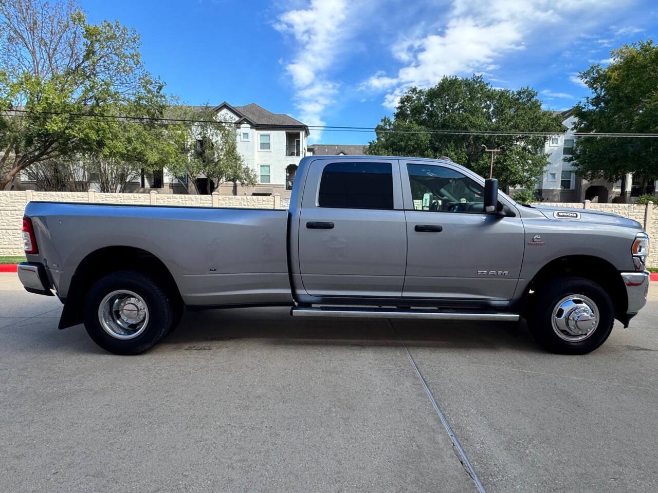 Used 2022 RAM 3500 Tradesman AWD/4WD image 8