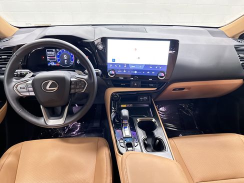 Used 2025 Lexus NX 350 AWD w/ Cold Area Package image 29