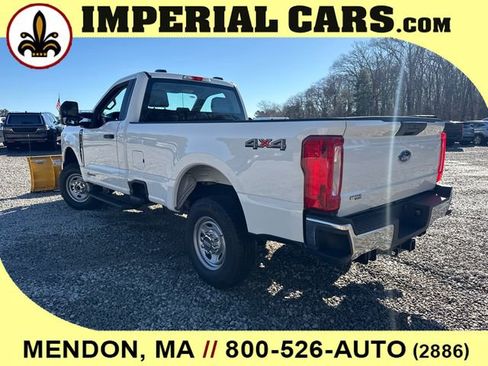 New 2025 Ford F250 XL w/ XL Chrome Package image 9