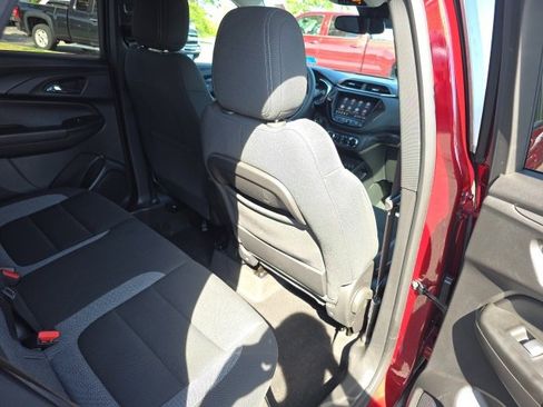 Used 2023 Chevrolet TrailBlazer LT w/ Convenience Package image 14