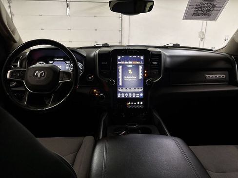 Used 2019 RAM 1500 Big Horn AWD/4WD image 10