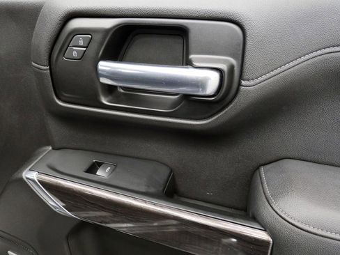 Used 2019 Chevrolet Silverado 1500 LTZ w/ LTZ Premium Package image 17