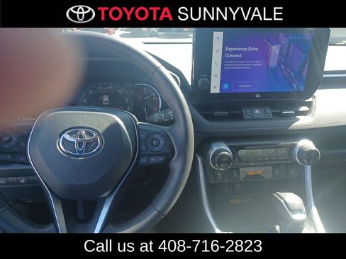 Used 2023 Toyota RAV4 XLE Premium image 4