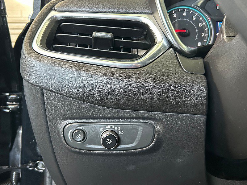 Used 2023 Chevrolet Equinox LT FWD image 18