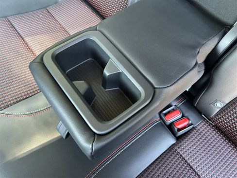 New 2025 Nissan Kicks SR image 20