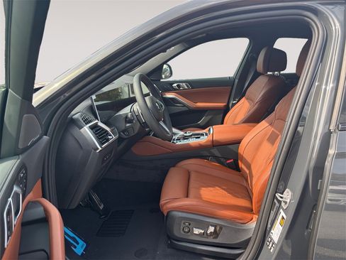 New 2026 BMW X6 M60i image 9