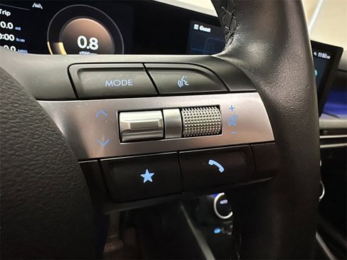 Certified 2025 Hyundai Santa Cruz Limited image 23