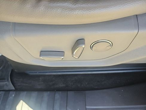 Used 2018 Ford F150 Lariat w/ Equipment Group 501A Mid AWD/4WD image 13