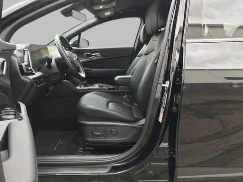 Used 2025 Kia Sportage X-Line AWD/4WD image 9