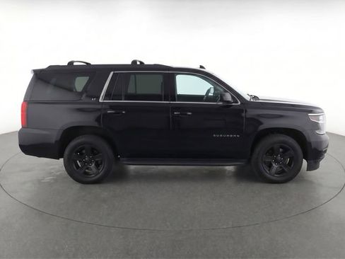 Used 2019 Chevrolet Suburban LT AWD/4WD image 6