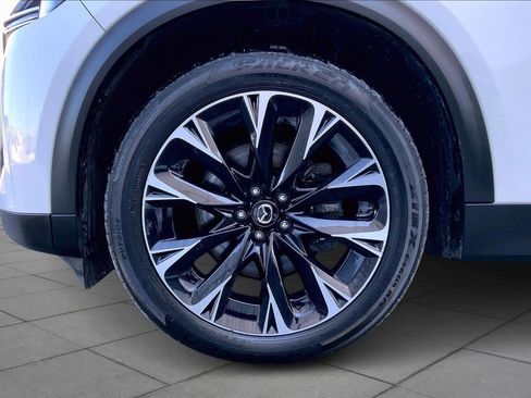 Used 2024 MAZDA CX-90 Plug-In Hybrid w/ Premium Plus image 11