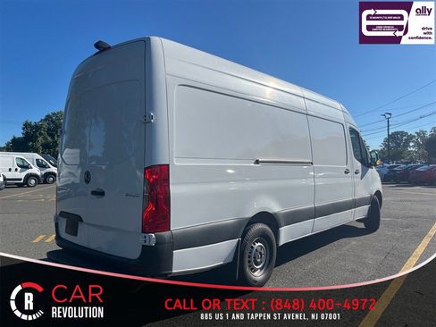 Used 2021 Mercedes-Benz Sprinter 2500 w/ Driver Convenience Package image 6