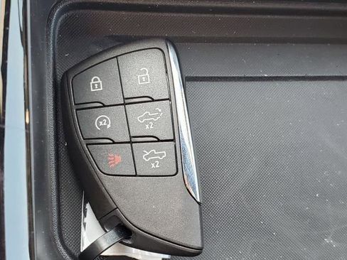 New 2025 Chevrolet Silverado EV LT image 20