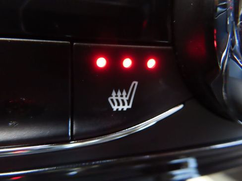 Used 2024 Chevrolet Trax ACTIV FWD image 7