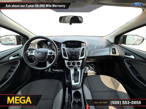 Used 2014 Ford Focus SE FWD image 25