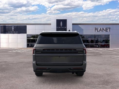 New 2026 Lincoln Navigator L Black Label AWD/4WD image 5