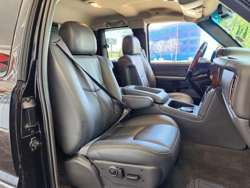 Used 2003 GMC Sierra 2500 SLT w/ SLT Preferred Equipment Group AWD/4WD image 22
