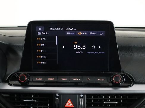 Used 2024 Kia Forte LXS FWD image 25