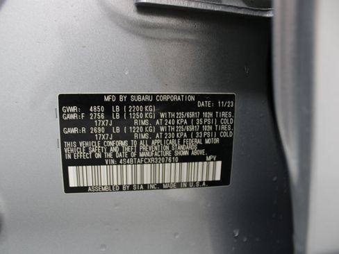 Used 2024 Subaru Outback Premium AWD/4WD image 35