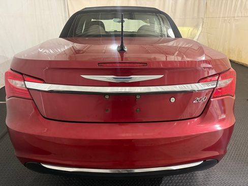 Used 2012 Chrysler 200 Touring w/ Cold Weather Group image 9