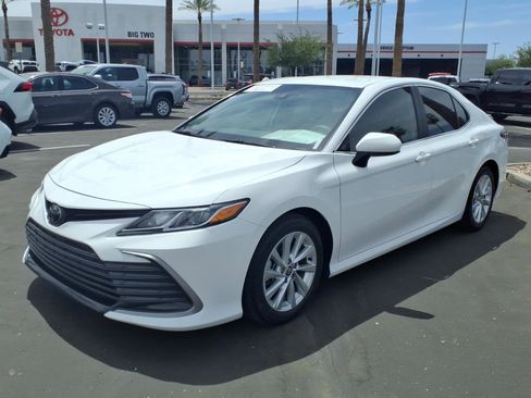 Certified 2023 Toyota Camry LE FWD image 8