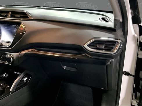 Used 2023 Chevrolet TrailBlazer LT w/ Convenience Package image 32