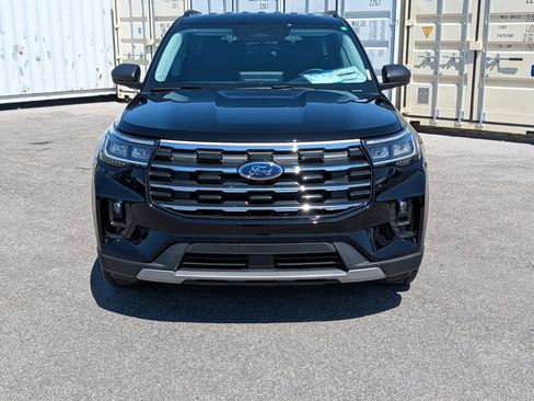 New 2026 Ford Explorer Active w/ Active Comfort Package image 9