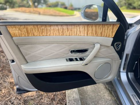 Used 2014 Bentley Flying Spur W12 AWD/4WD image 35